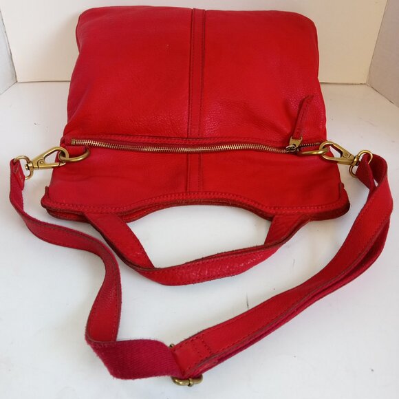 Vintage FOSSIL Fold-over Convertible Crossbody Bag Lipstick Red Pebbled Leather - Picture 9 of 15